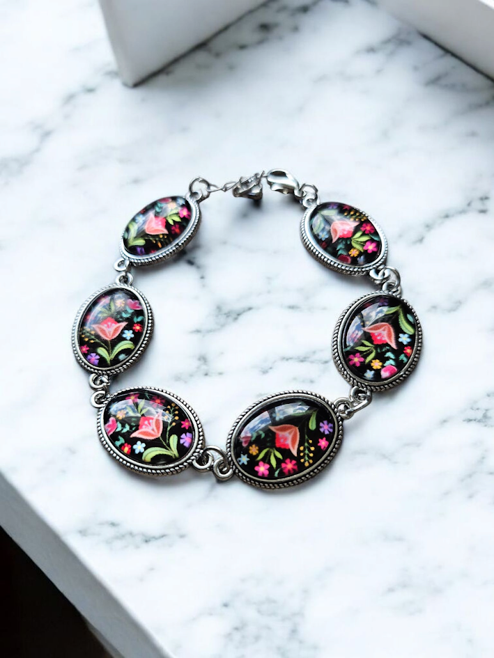 Black Floral and Glass Bracelet
