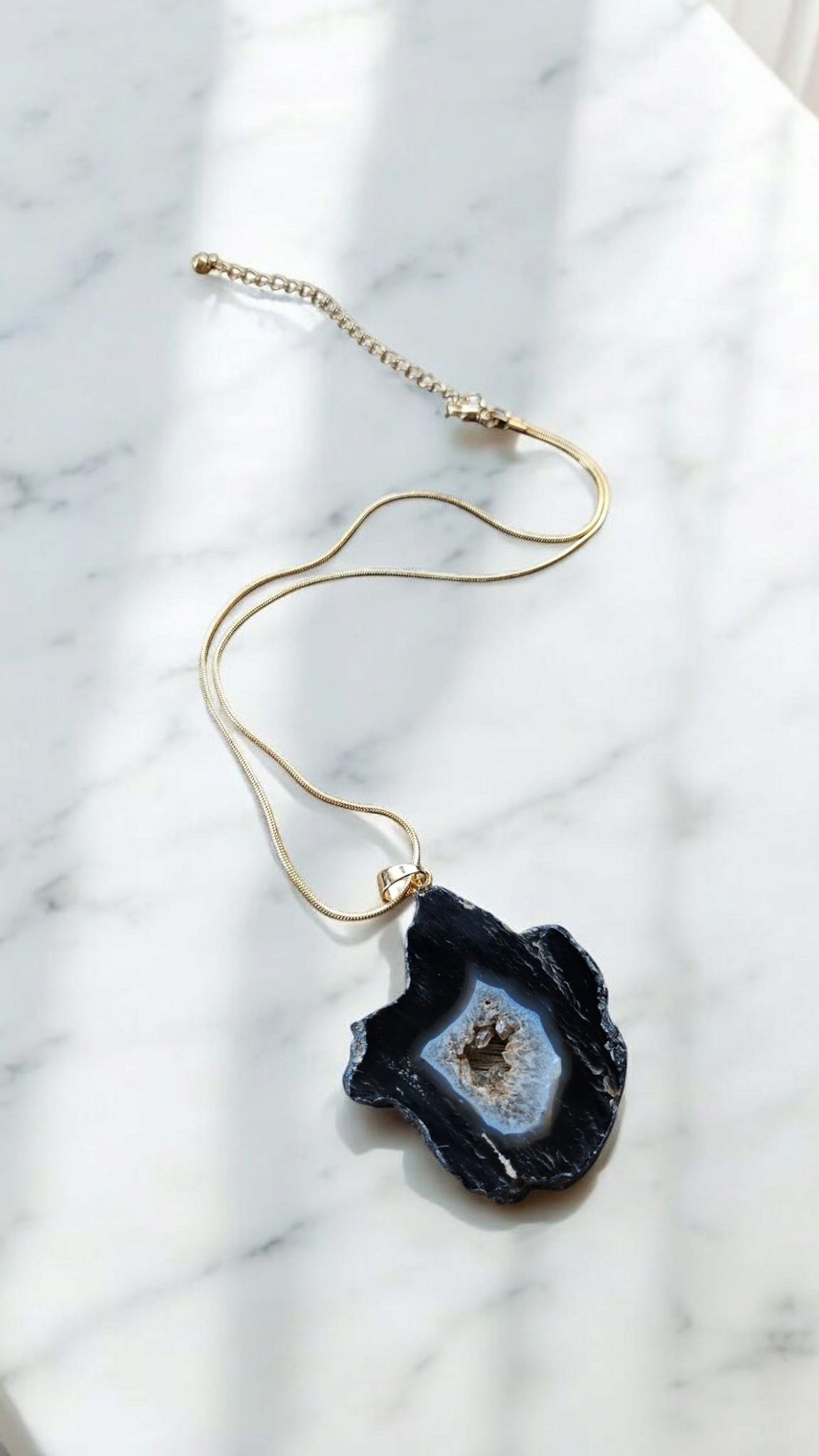 Black Cut Geode 20" Gold Necklacee